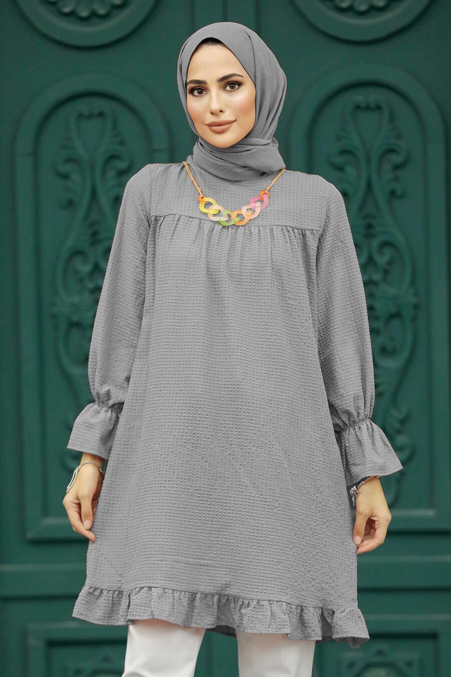 Ruffle Texured Tunic W/Necklace - (2 Colors)