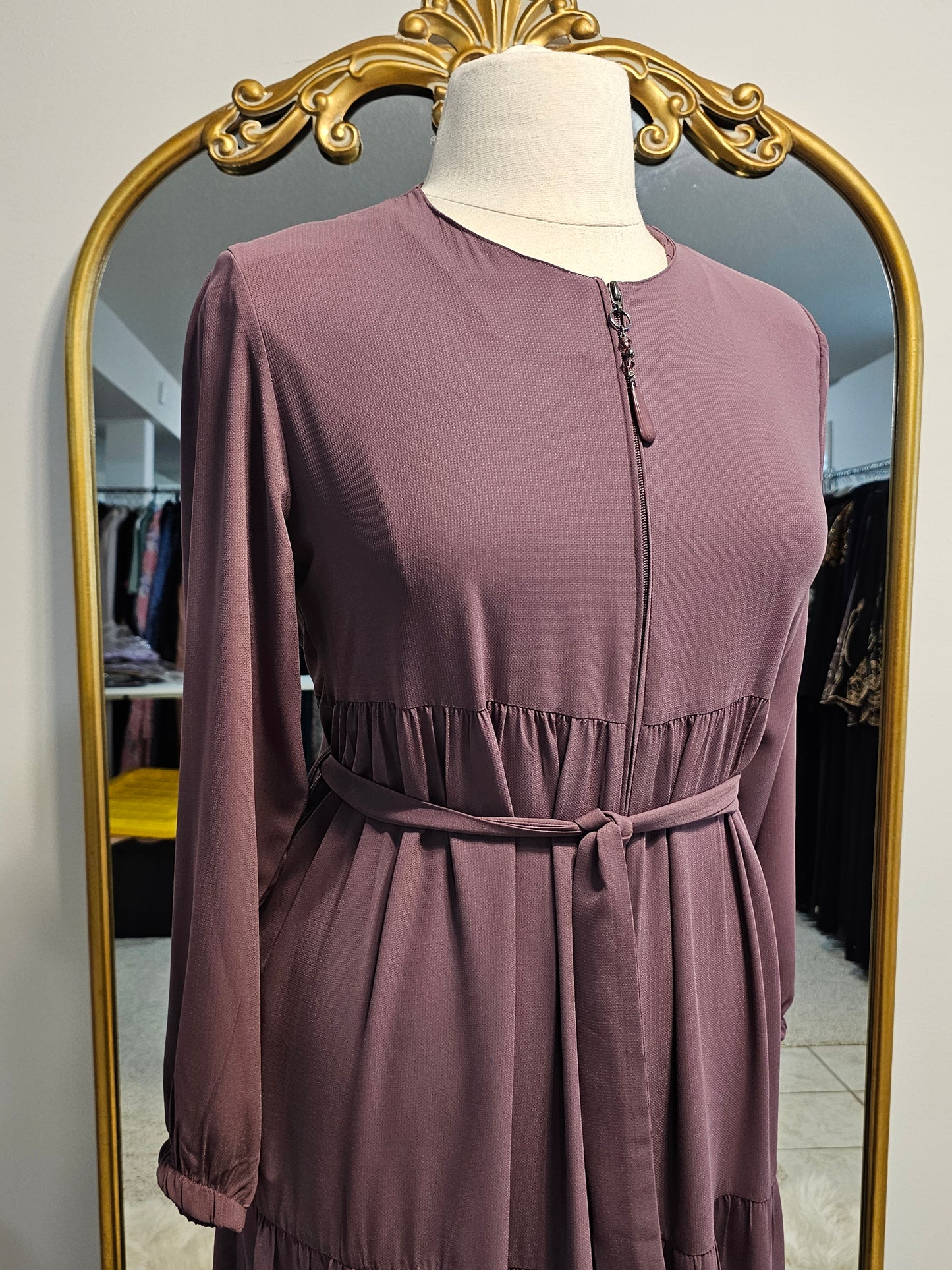 Tiered Abaya with Zipper - Mauve