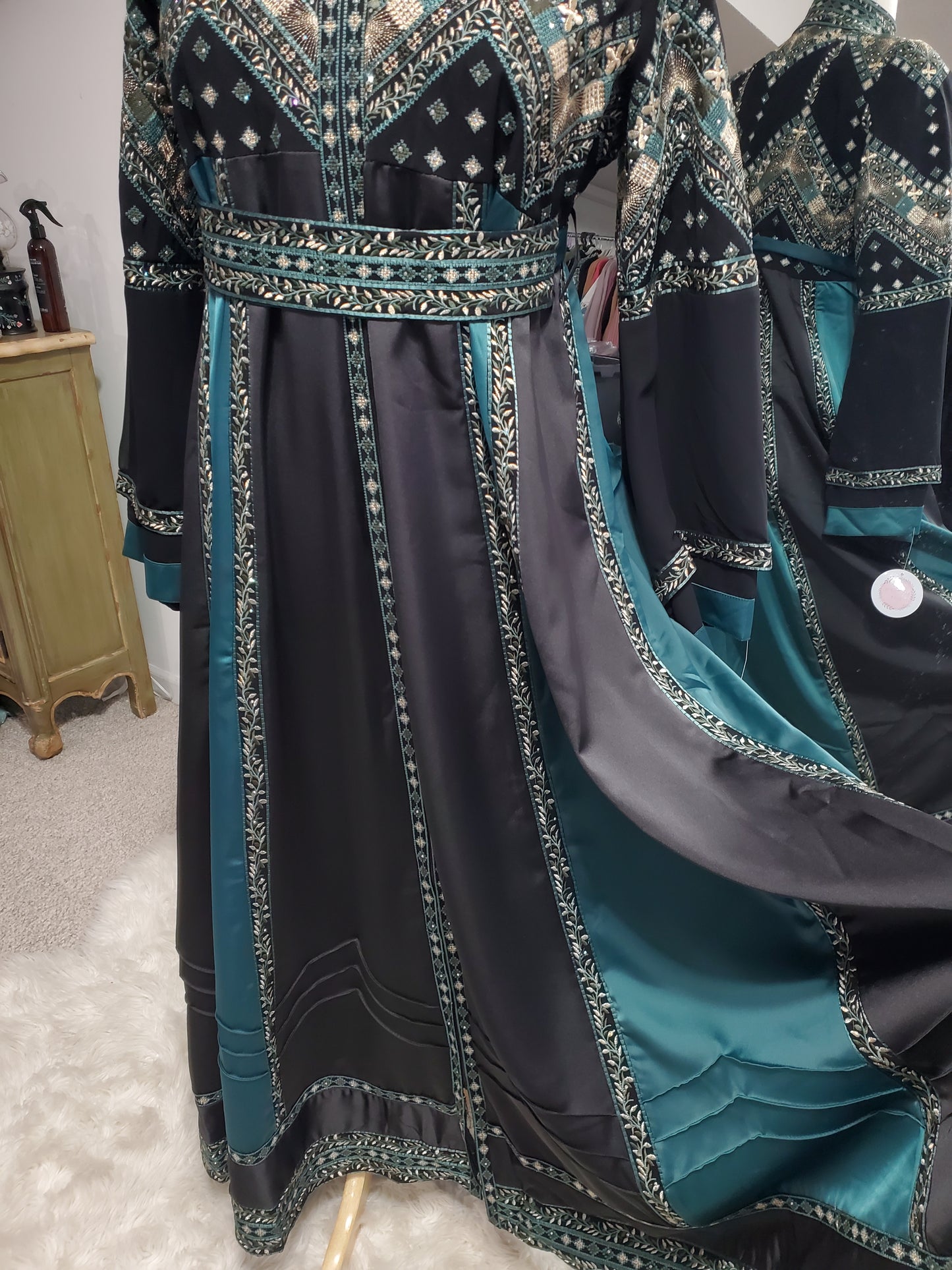 Satin Royal Thobe Gown -(Black & Green)