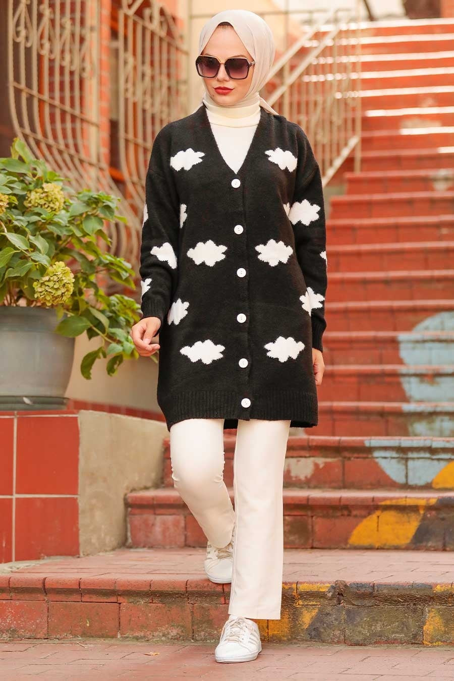 Cloud Knit Cardigan - Black