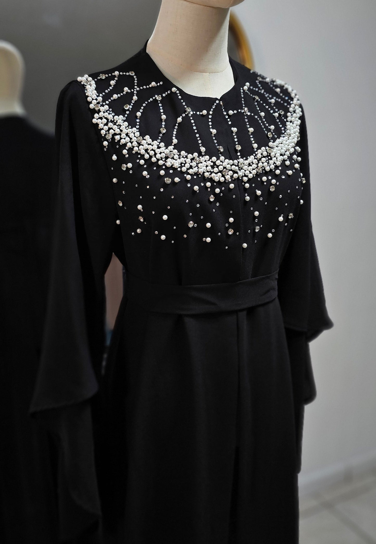 Beaded Pearl Collar Open Abaya