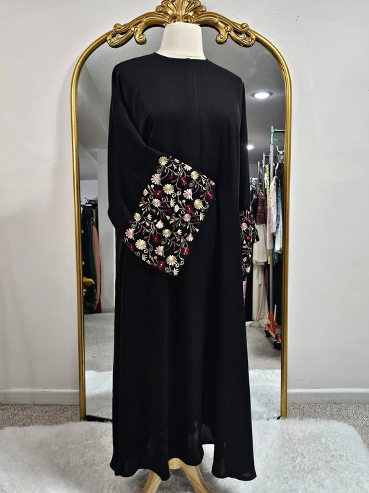 Kuwaiti Embroidered Abaya - Floral
