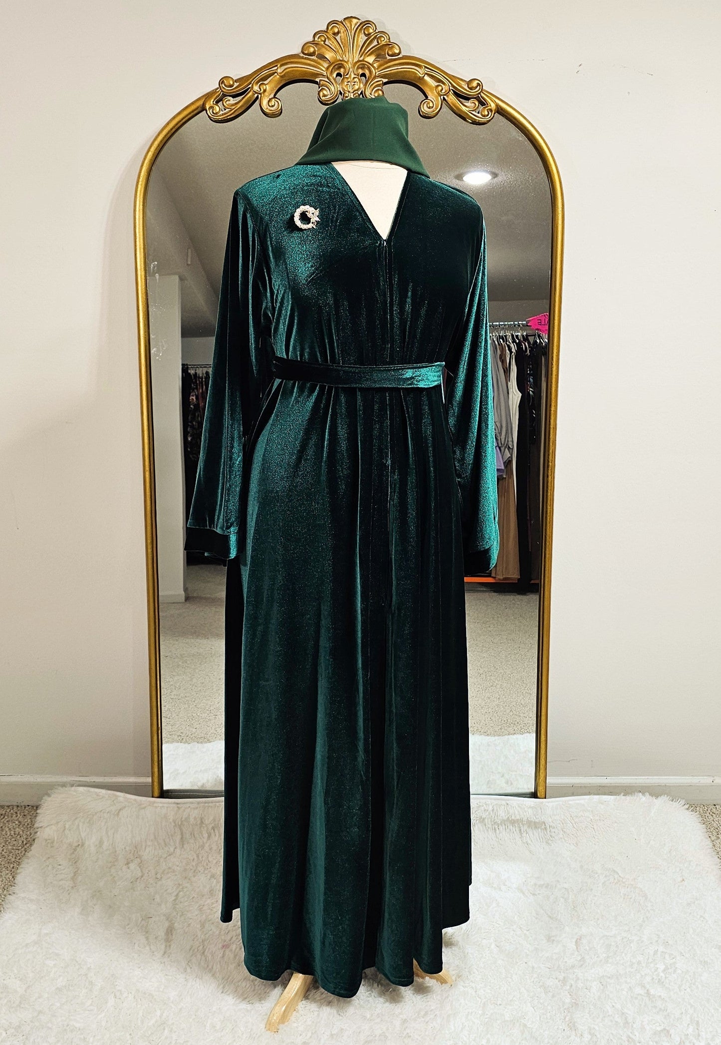 Royal Velvet Abaya - Royal Green