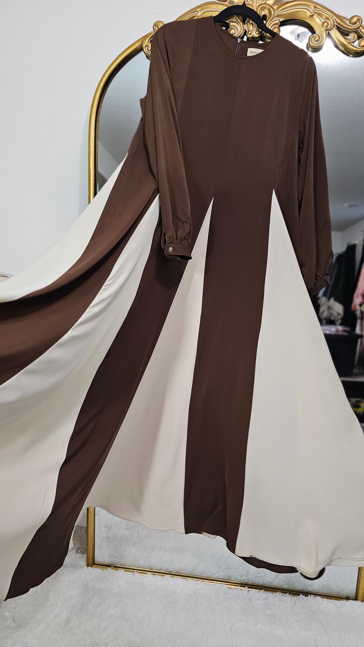 Coloblock Flowy Umbrella Abaya - Rich Brown