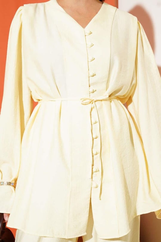Button Detail 2pc Set - Butter Yellow