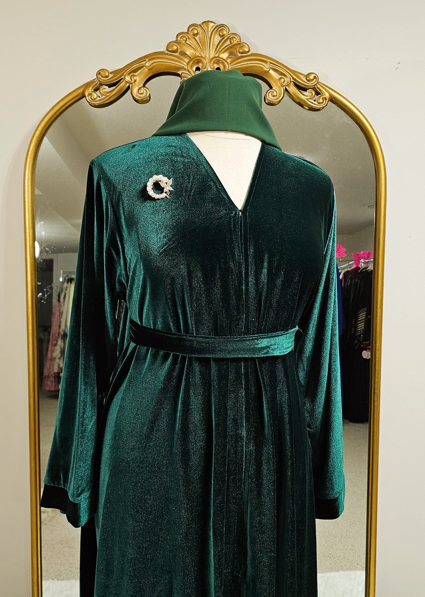 Royal Velvet Abaya - Royal Green