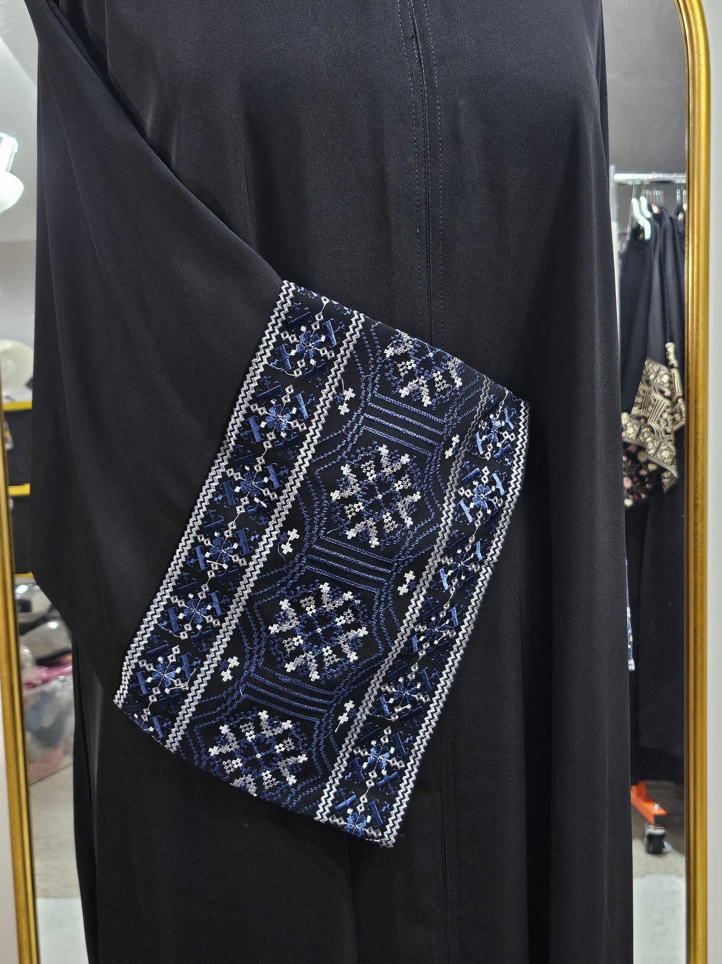 Kuwaiti Embroidered Abaya - Blue Cross Stitch